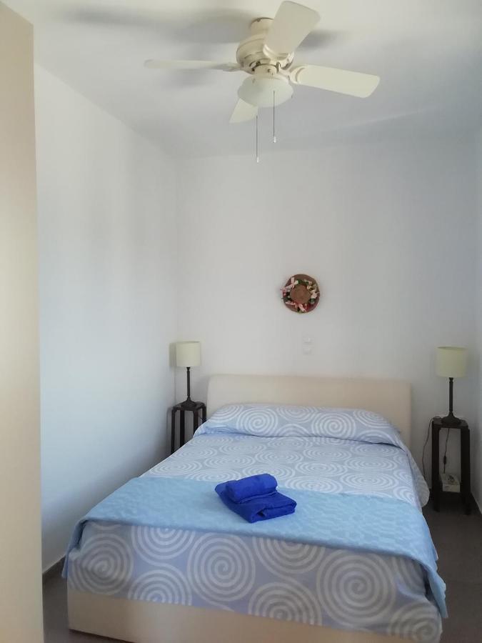 Вілла Kythnos - Loutra- House Екстер'єр фото
