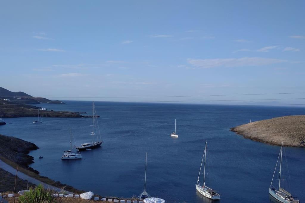 Вілла Kythnos - Loutra- House Екстер'єр фото